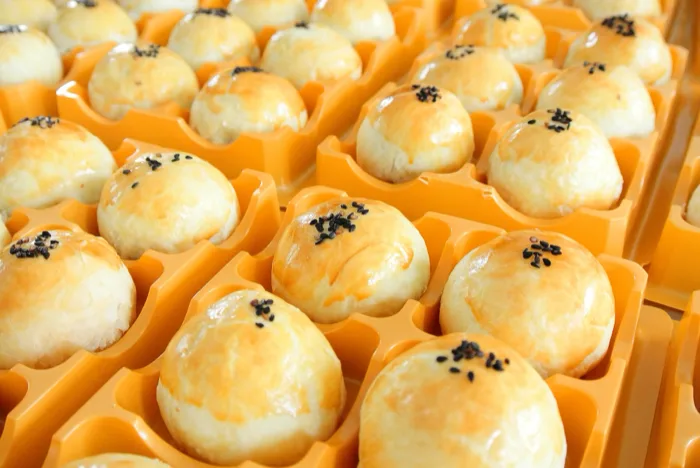 Egg Yolk Pastry