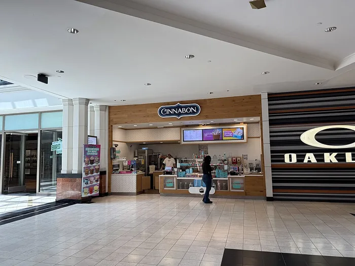 Cinnabon