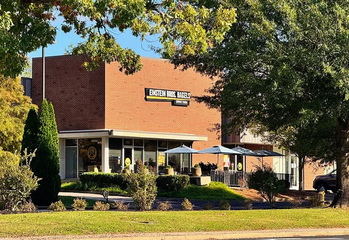 Einstein Bros Bagels