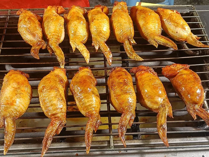 Chicken Wing Rice Roll