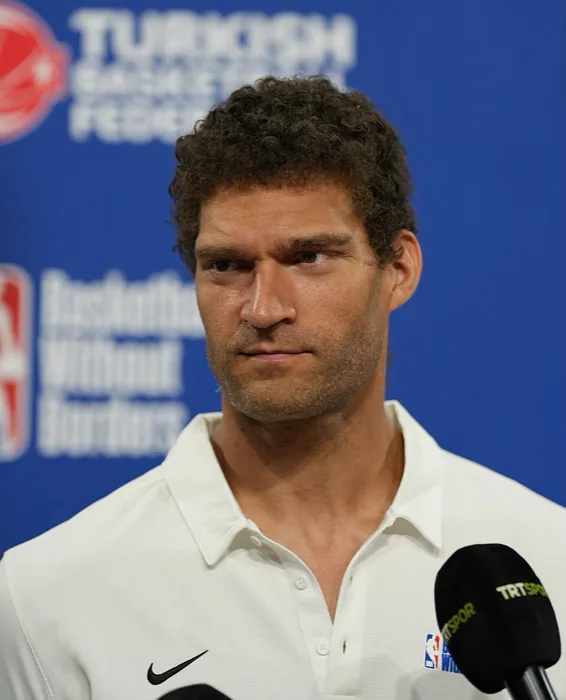 Brook Lopez