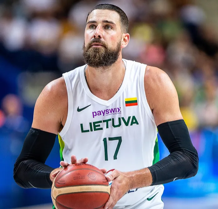 Jonas Valanciunas