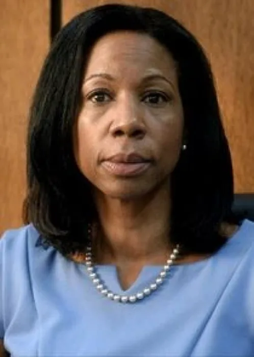 Roselyn Hines
