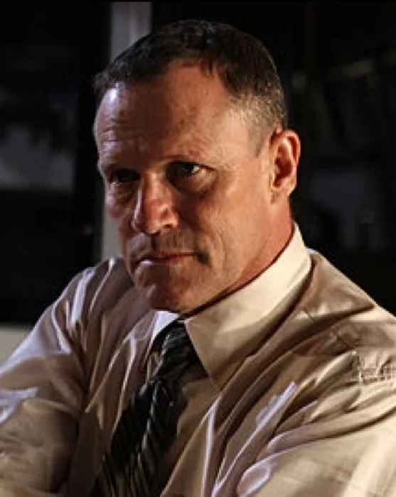 Lt Frank Mauser