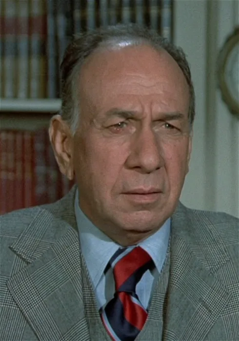 Dr Marshall Cahill