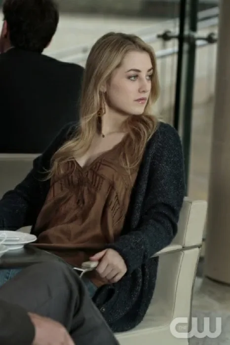 Lola Rhodes