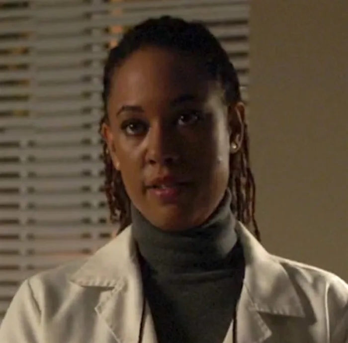 Dr Deirdre Hampton