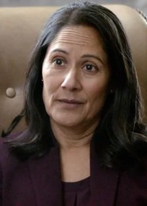 Dr Lori Meyer