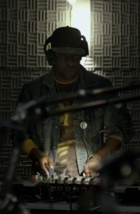 Dj Reggie Reg