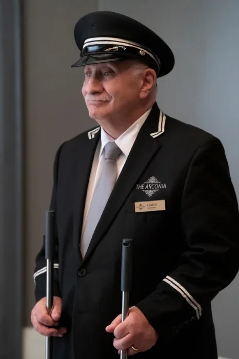 Lester Coluca