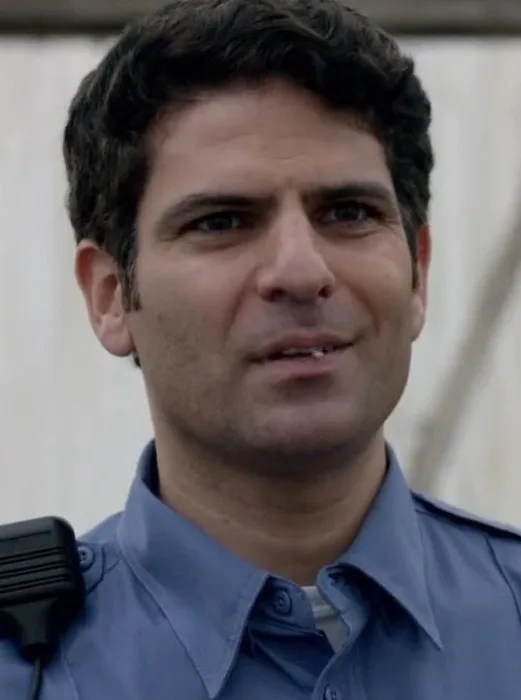 Aydin Bayat
