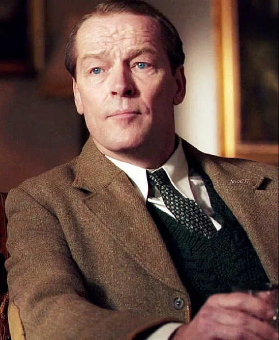 Dr David Willoughby