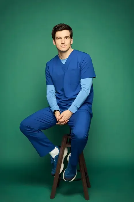 Dr Asher Green