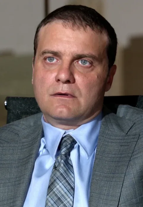 Elliot Perkins