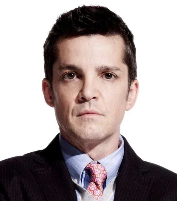 Dr Fernando Morales