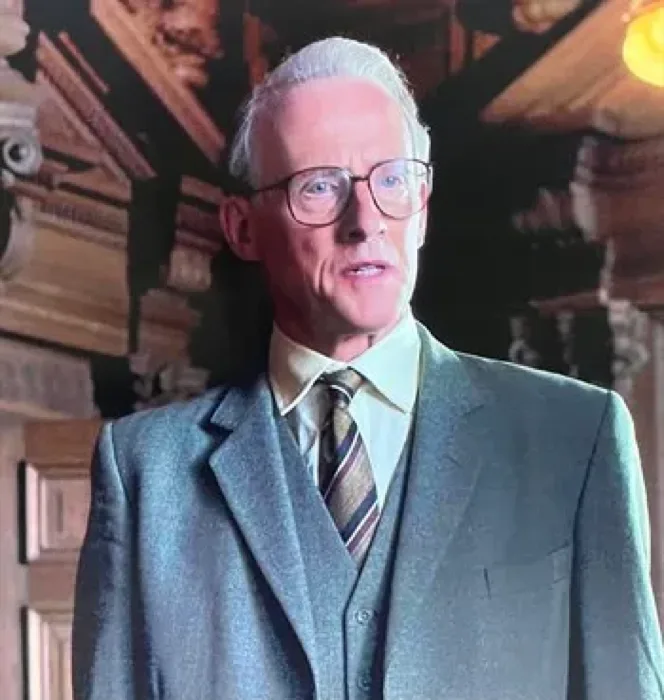 Robert Fellowes