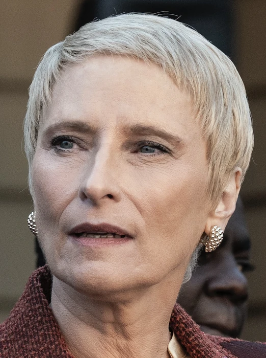 Pamela Milton