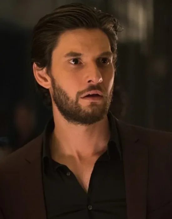 Logan Delos